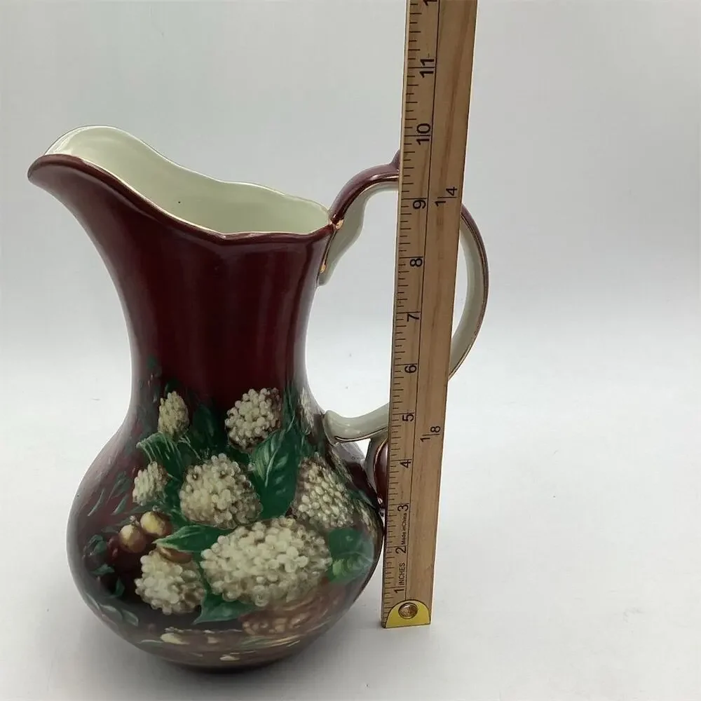 VTG Lisa White Arts Hydrangea Collection Ceramic Pitcher Vase 10
